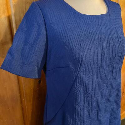 VINTAGE NAVY TEXTURED DRESS
