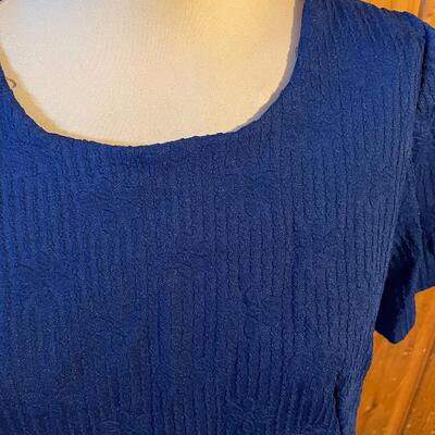 VINTAGE NAVY TEXTURED DRESS