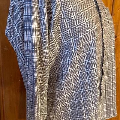 VINTAGE VAN CORT MENâ€™S BROWN PLAID BUTTON-UP SHIRT - SIZE XL