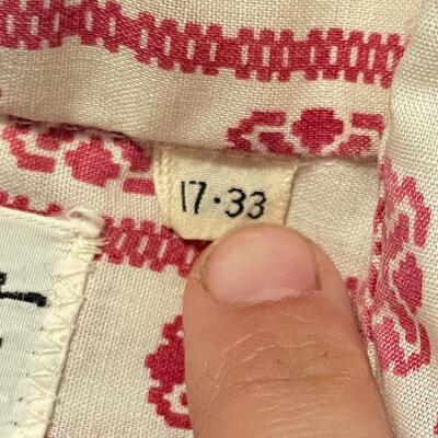 VINTAGE A. J. AUGUST MENâ€™S RED STRIPED BUTTON UP - 17â€/33â€