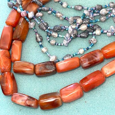 AA  GROUP OF ANTIQUE AFRICAN TRADE BEADS MILLE FIORI AGATE HEISHE