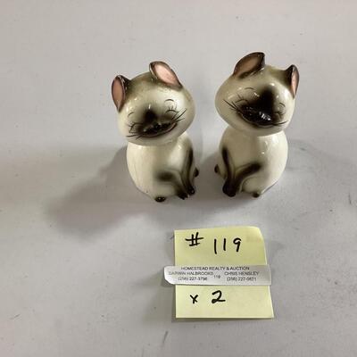 Vintage Norcrest Siamese Seal Point Kitty Salt and Pepper Shakers