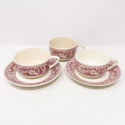 1965 ROYAL IRONSTONE â€œMEMORY LANEâ€ TEACUPS (3) & SAUCERS (2)