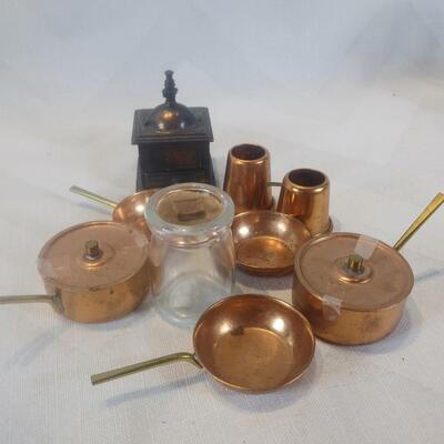 Miniature Kitchen Ware