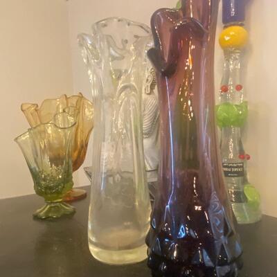 Two stretched vase bundle