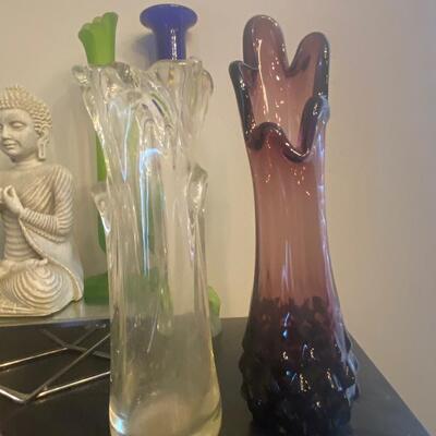 Two stretched vase bundle