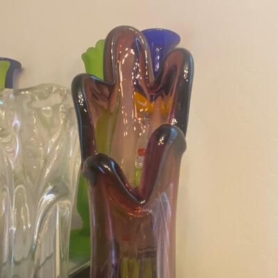 Two stretched vase bundle
