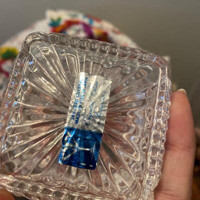 Crystal trinket box