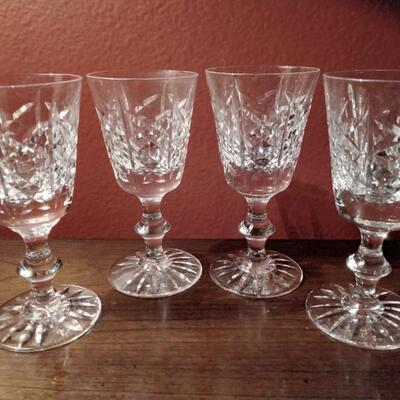 SET OF 4  GORGEOUS CUT CRYSTAL SNIFTERS.  Height 4.5
