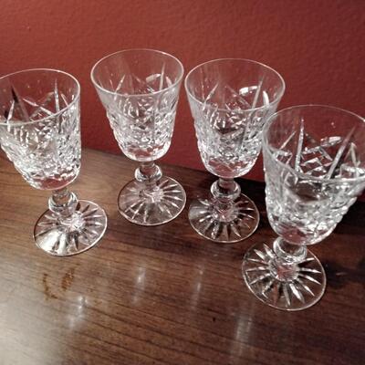 SET OF 4  GORGEOUS CUT CRYSTAL SNIFTERS.  Height 4.5