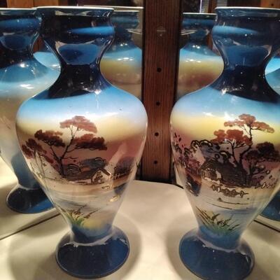 Set of 2 Gorgeous Handpainted Porcelain Bow Vases