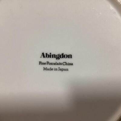 Abingdon Fine Porcelain China set
