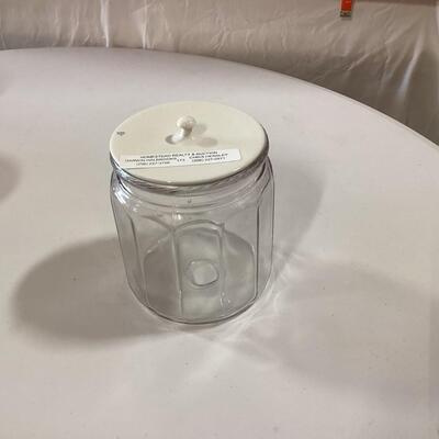 glass jar with lid