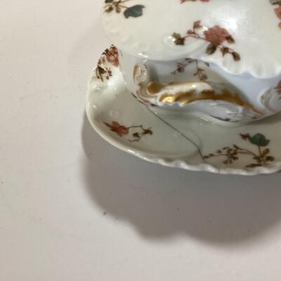 E Offner porcelain dish with lid