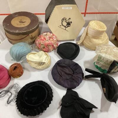vintage ladies hats and hat boxes