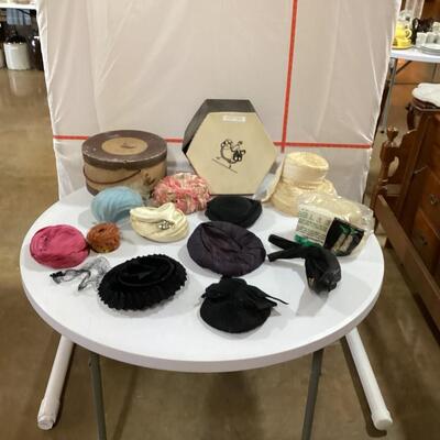 vintage ladies hats and hat boxes