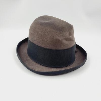 VINTAGE MANNERINGS /CHAMP SIZE 6.78 FEDORA HAT