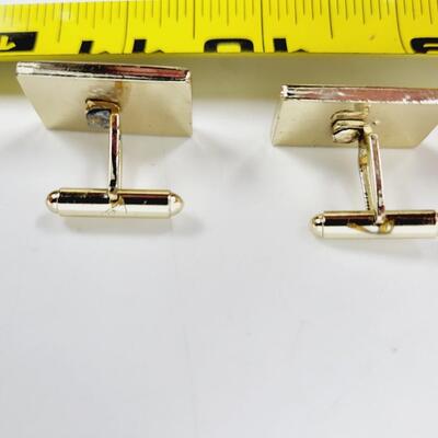 VINTAGE CARD OF ACE GOLD TONED CUFF LINK