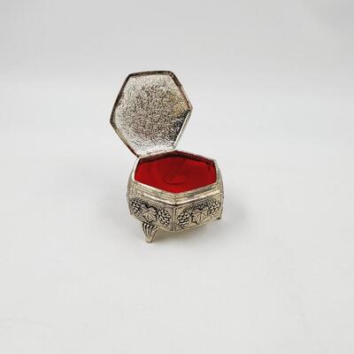 VINTAGE SILVER TONED JAPAN JEWELRY/ TRINKET BOX