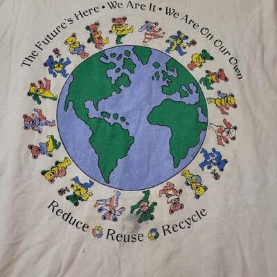93 GRATEFUL DEAD CONCERT TSHIRT