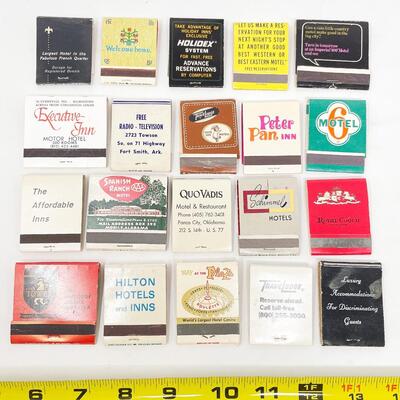 VINTAGE ASSORTED MATCHBOOKS - HOTELS