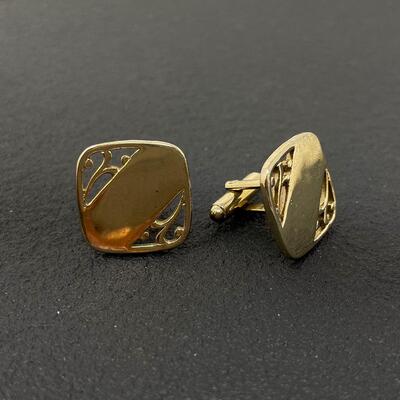VINTAGE FILIGREE SQUARE GOLD-TONED CUFF LINKS