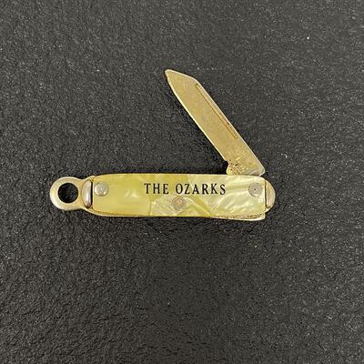 TINY â€œTHE OZARKSâ€ POCKET KNIFE
