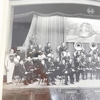 VINTAGE PHOTOGRAPH - TOPEKA SANTA FE BAND #2