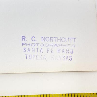 VINTAGE PHOTOGRAPH OF ATSF RAILWAY WORKERS? TOPEKA KS