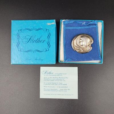 STERLING LUNT MOTHERS BROOCH