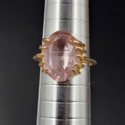18K HGE GOLD RING W/ PINK STONE  *RESALE LADY FAVORITE*