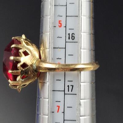 10K GOLD FILLED RED STONE RING SIZE 6