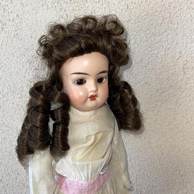 AA  ANTIQUE BISQUE GERMAN DOLL NEW WIG