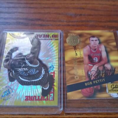LOT 18   TWO VINTAGE BASKETBALL CARDS SHAQUILLE ANDBOB PETTIT
