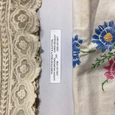 antique linens and lace