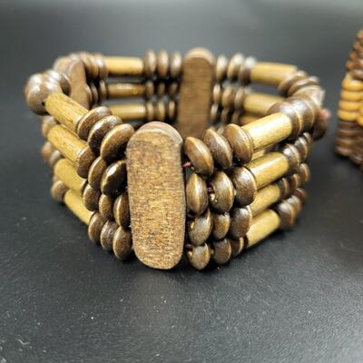 ECLECTIC WOODEN DESIGNED ELASTIC BRACELETS