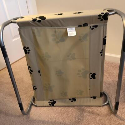 Five Pet Beds with Six Pet Blankets (UR-KM)