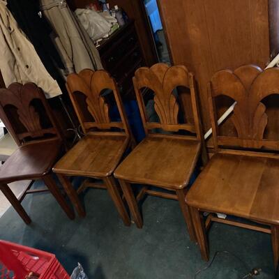 Set of 4 Mid Century Maple Chairs