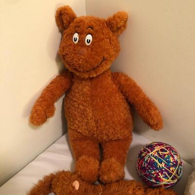 Pet Toys Galore with Square Legged Basket (UR-KM)