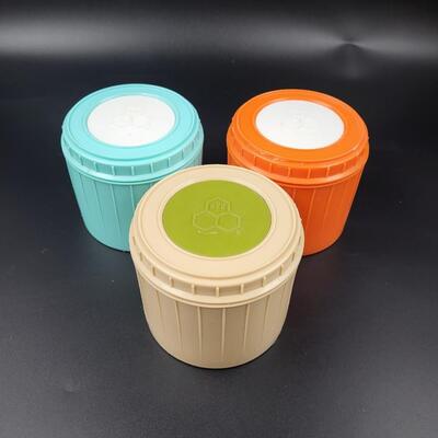 VINTAGE BEE PLASTICS BRAND INSULATED JARS MODEL L530