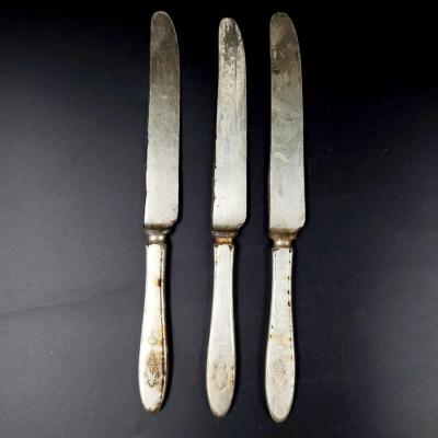 SET OF 3 SILVERPLATE KNIVES
