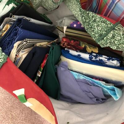 Fabric, Cluster Fiber,, Patterns & More (UR-KM)