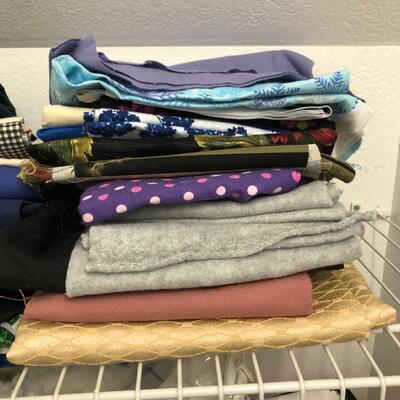 Fabric, Cluster Fiber,, Patterns & More (UR-KM)