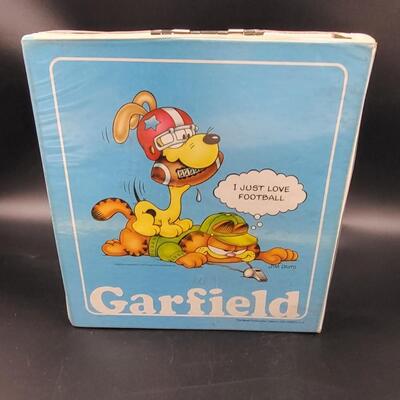 GARFIELD 3 RING BINDER W/ OLD SPORTS STICKERS