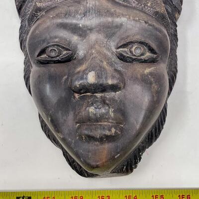 VINTAGE 14â€ CARVED AFRICAN MASK SCULPTURE
