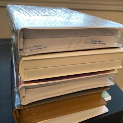 Emerson DVD & VHS Player w/ VHS tapes & DVDs (UR-KM)