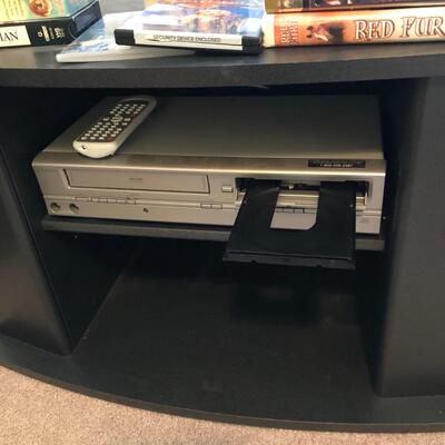 Emerson DVD & VHS Player w/ VHS tapes & DVDs (UR-KM)