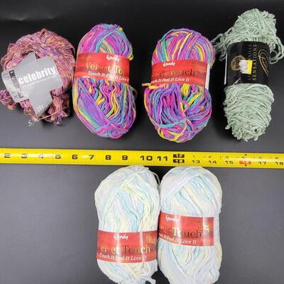 FUN ECLECTIC YARN COLLECTION