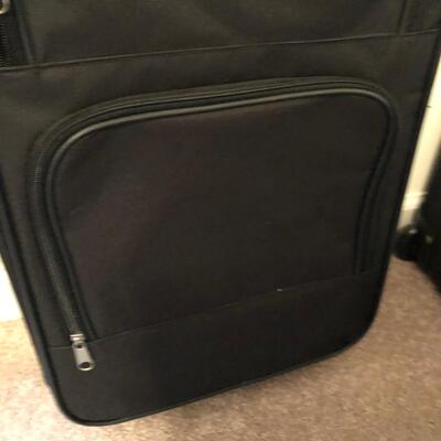 Three Wheeled Black Suitcases (UR-KM)