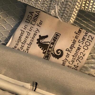 Three Wheeled Black Suitcases (UR-KM)